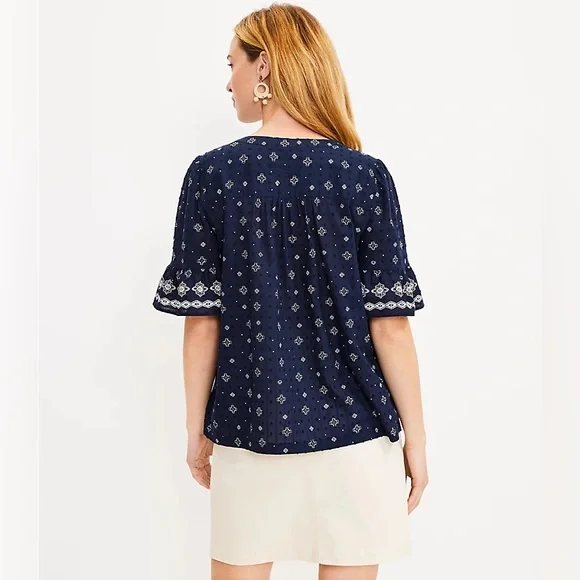 LOFT Women’s Geo Pleated Flounce Cuff Top-Size Medium Petite - Picture 5 of 8